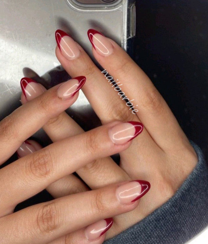 Trendy Press-On Nails - Ideal for All Nail Sizes and Styles in Peshawar