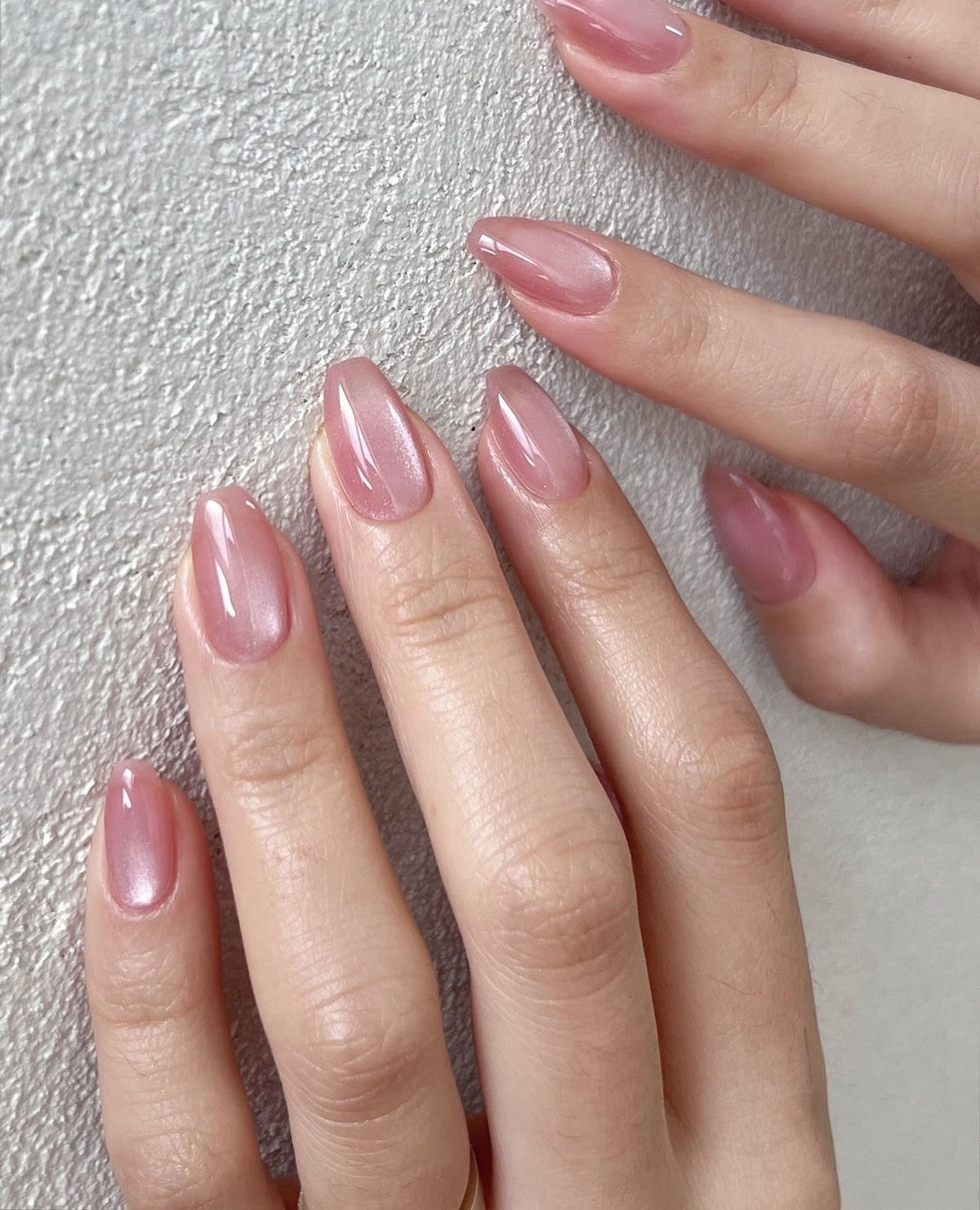 Glass Pink Cat Eye Nails