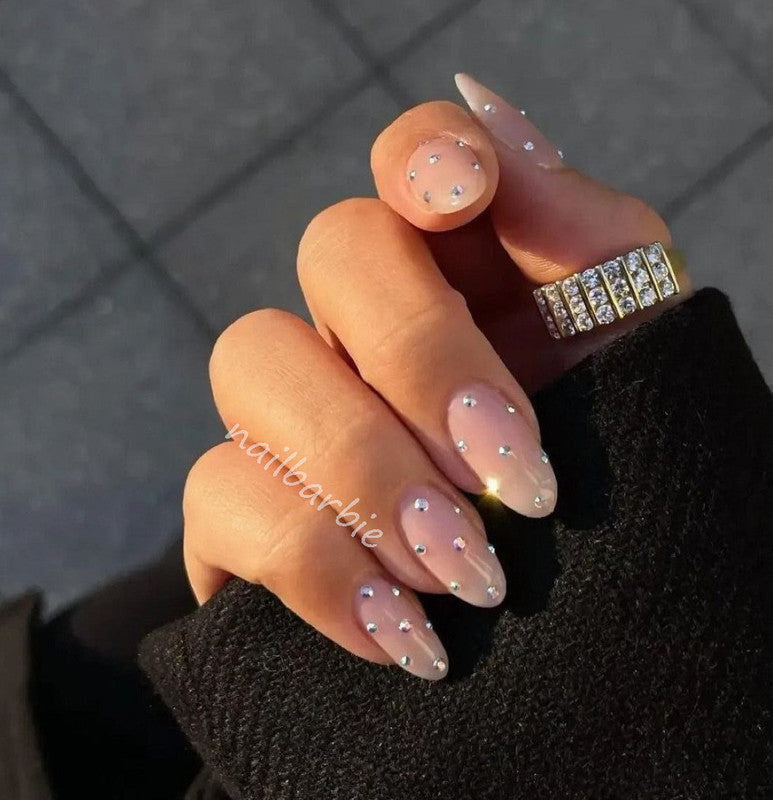 press on nail barbie