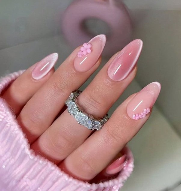 Buy Vibrant Press-On Nails Online in Lahore | Pakistan's Best Nail Art