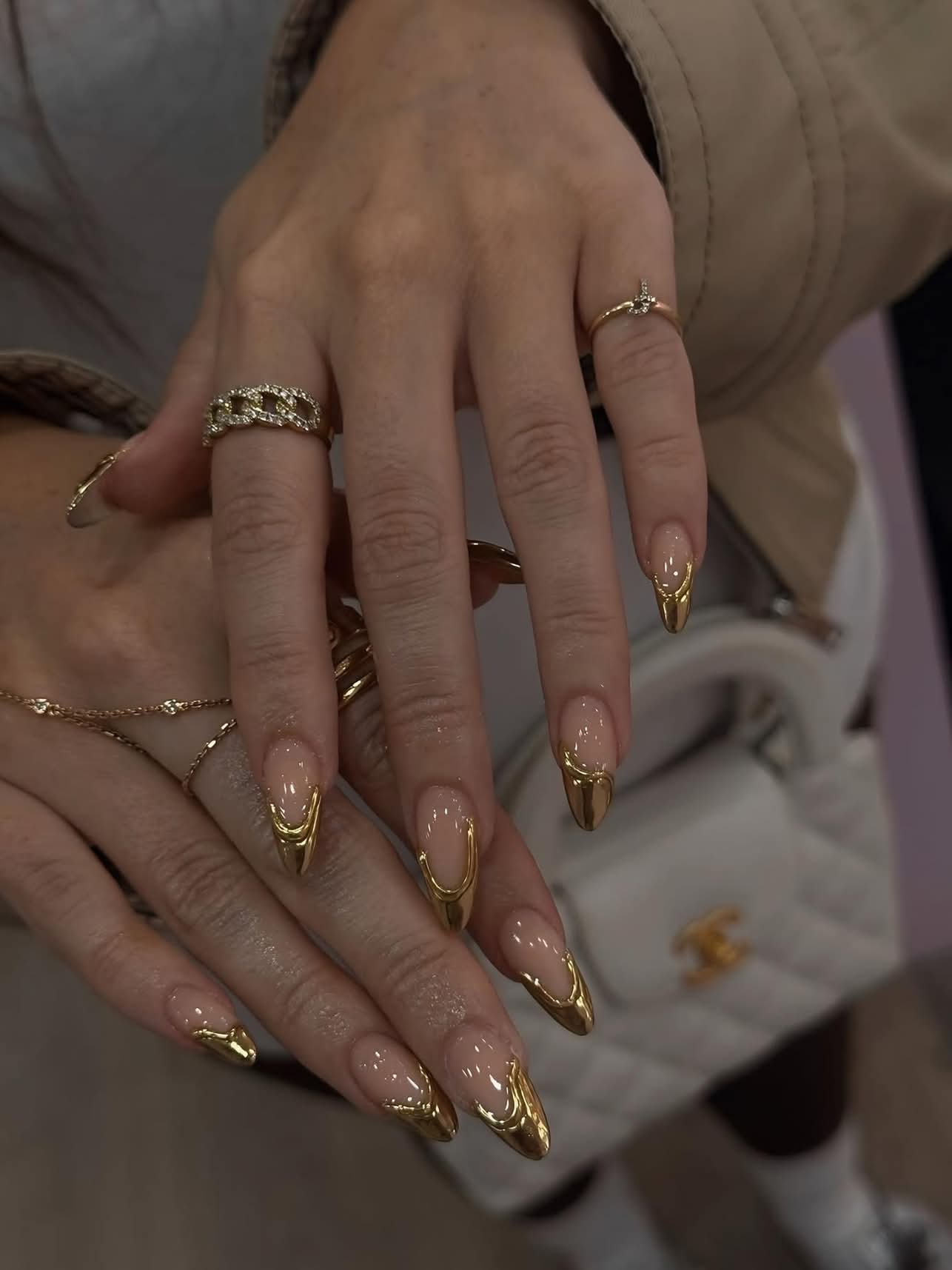 3D Gold Drip Nails