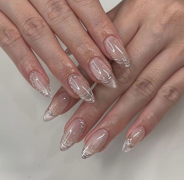 Silver Cat Eye French Effect With Chrome Design