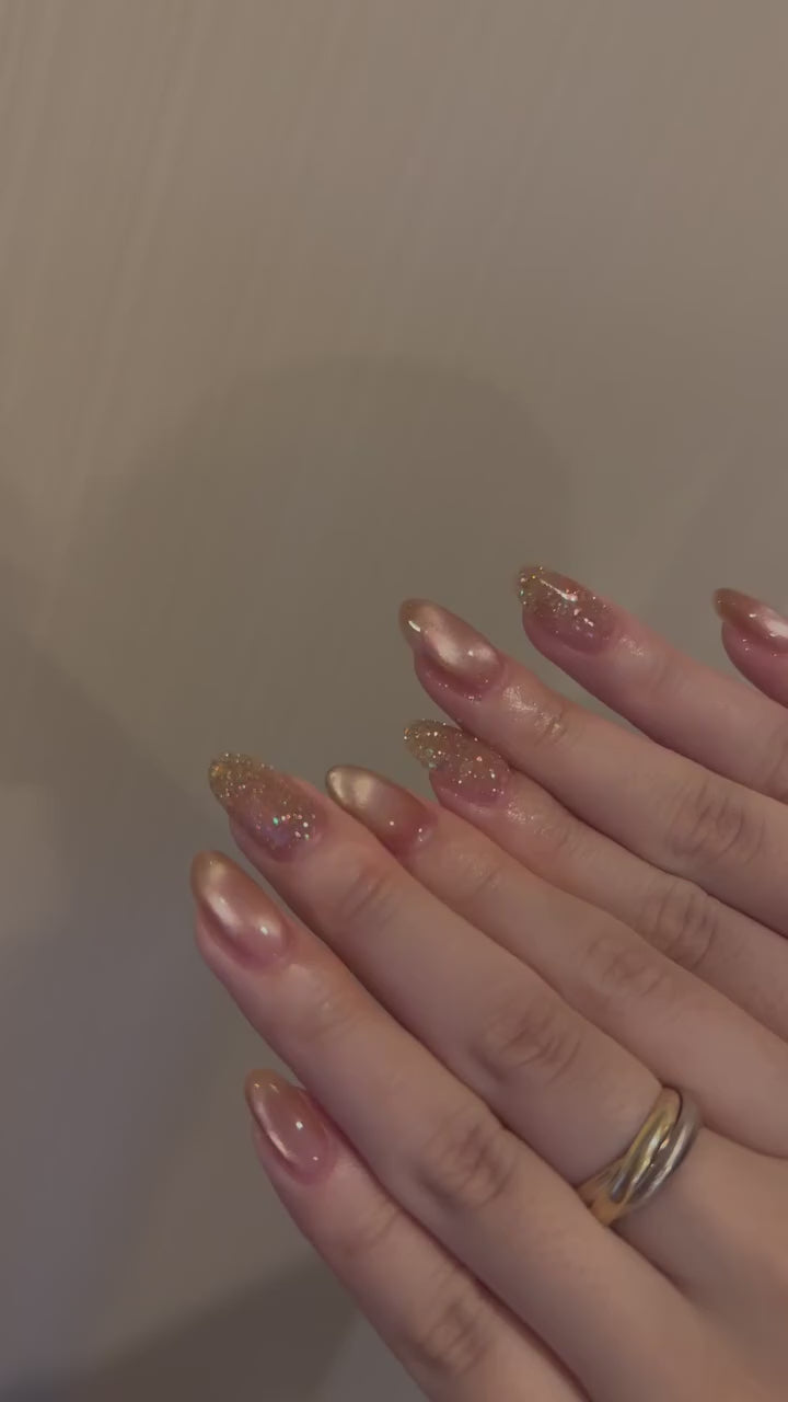 Glittery Gel Cat Eye Luxury Aesthetic Nails