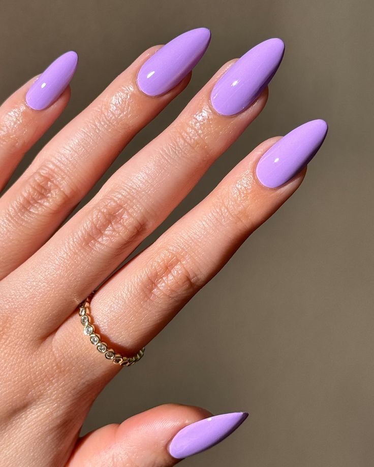 Lilac Nails