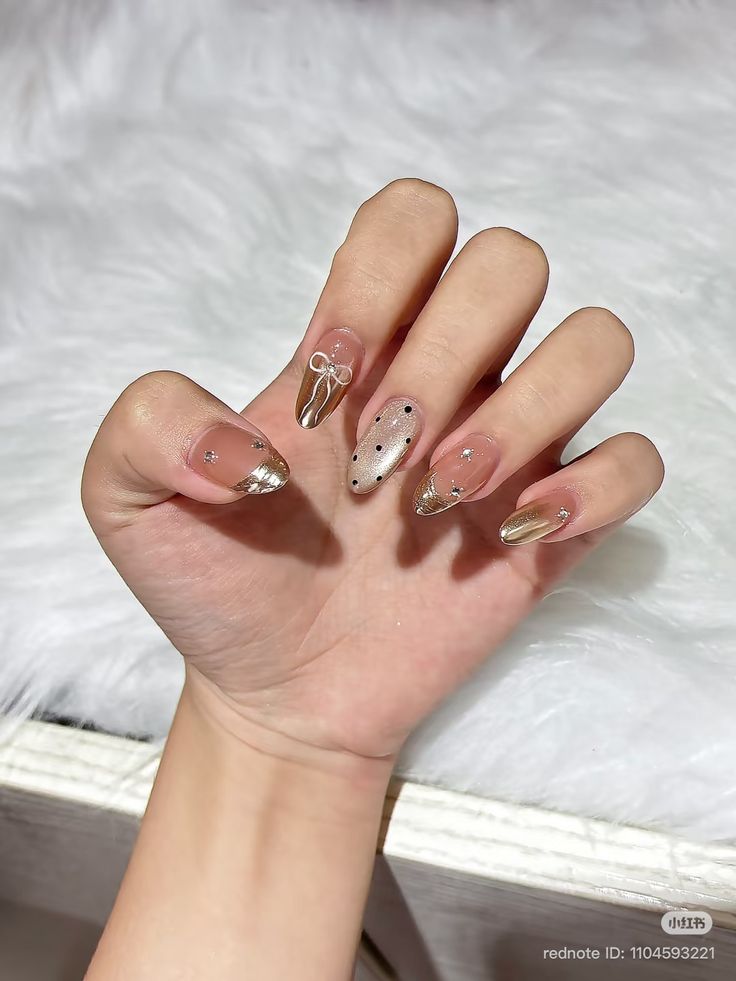 Bridal Cat Eye Chrome Nails